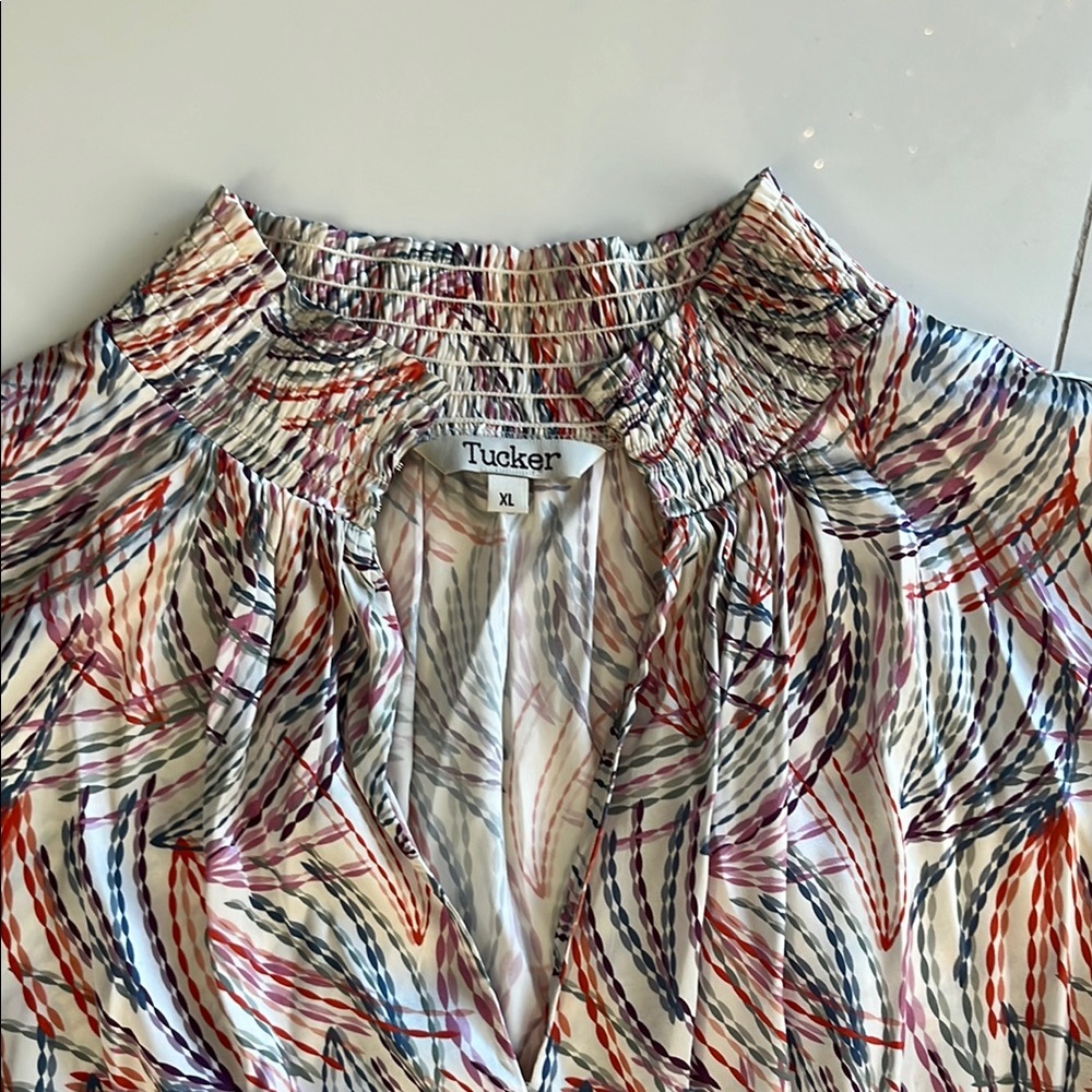 Tucker NYC Stella Dress Ecru Retro Geo in Stretch Charmeuse Silk Mock Neck - Picture 3 of 13
